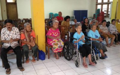 Pelayanan Opa Dan Oma Di PSTW 3 Ciracas