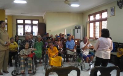 Pelayanan Opa2 Dan Oma2 Di PSTW Ciracas Jakarta Timur
